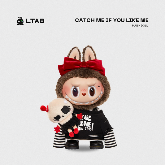 THE MONSTERS Catch Me If You Like Me Vinyl Doll Gift Box